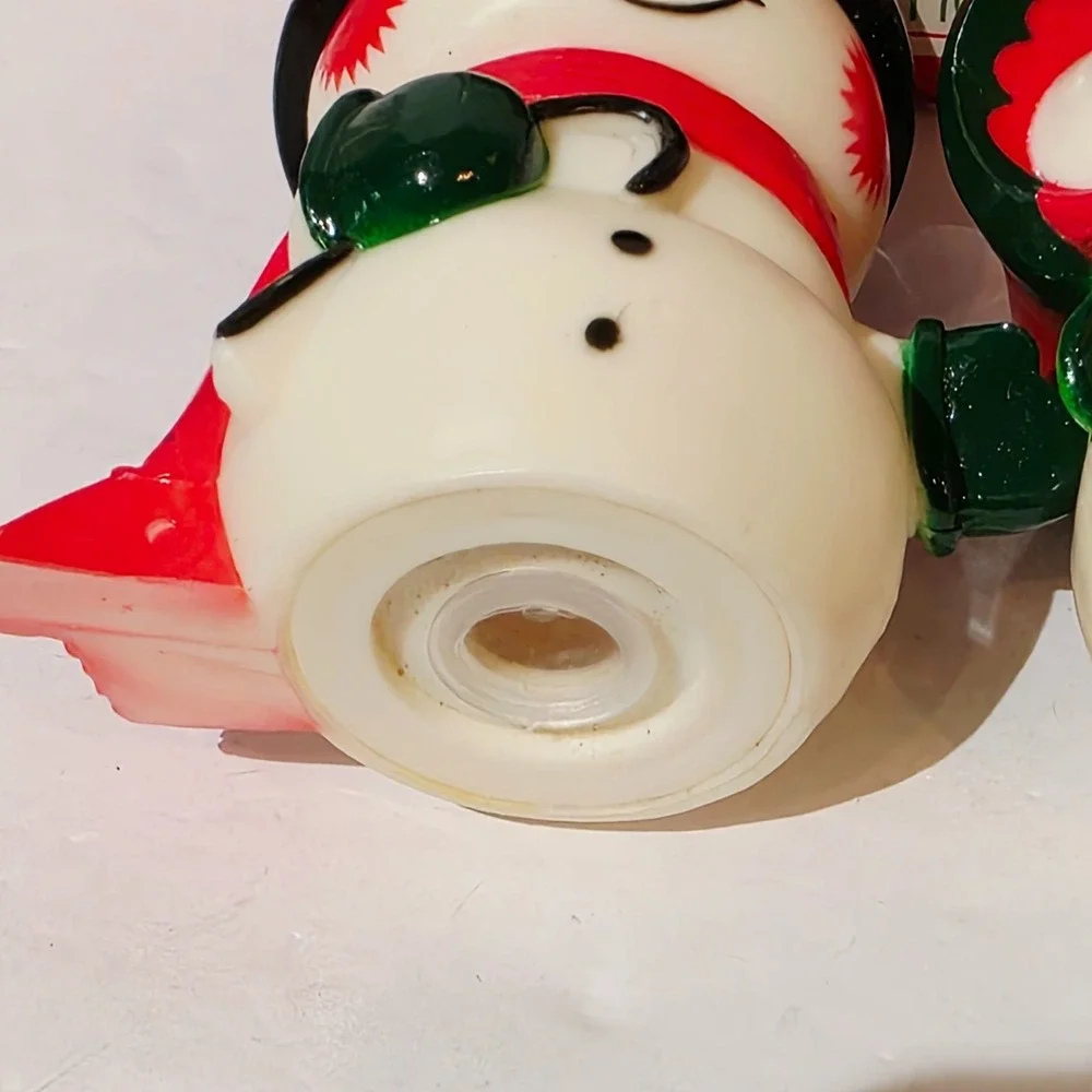 Vtg Hallmark Christmas Salt & Pepper Shakers Happy & Merry Mr. & Mrs. Snowman